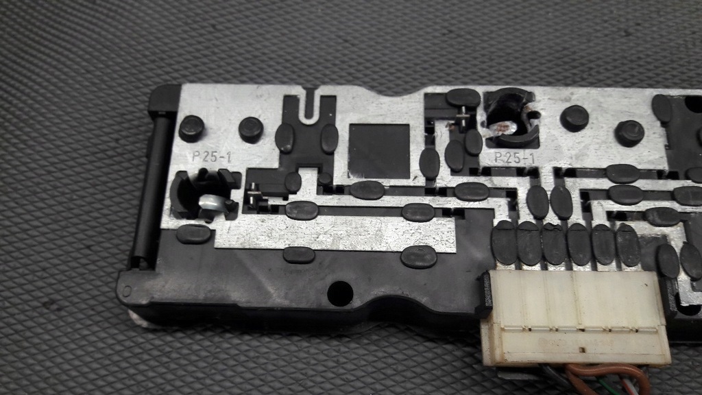171945256A Heckleuchteneinsatz VW Golf I rechts Hella Product image