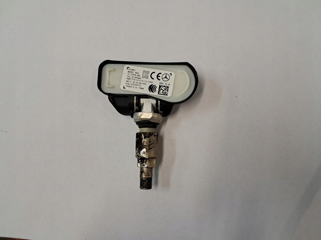 Mercedes TPMS Drucksensor A0009051804 (C266) Product image