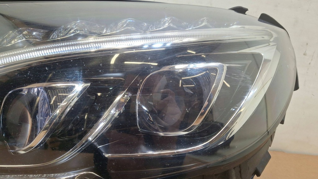 VORDERLEUCHTE LINKS MERCEDES C-KLASSE W205 A205 ILS A2059069301 Product image