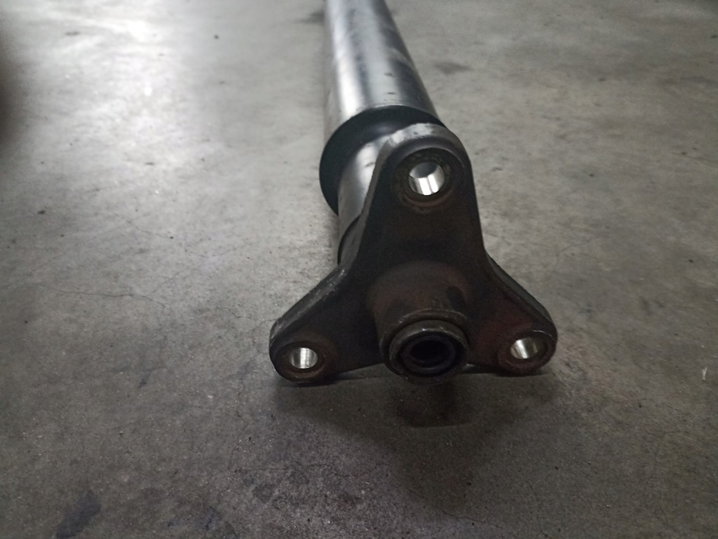 ANTRIEBSWELLE BMW F04 HYBRID 7 LANG 4,4 7598950 Product image