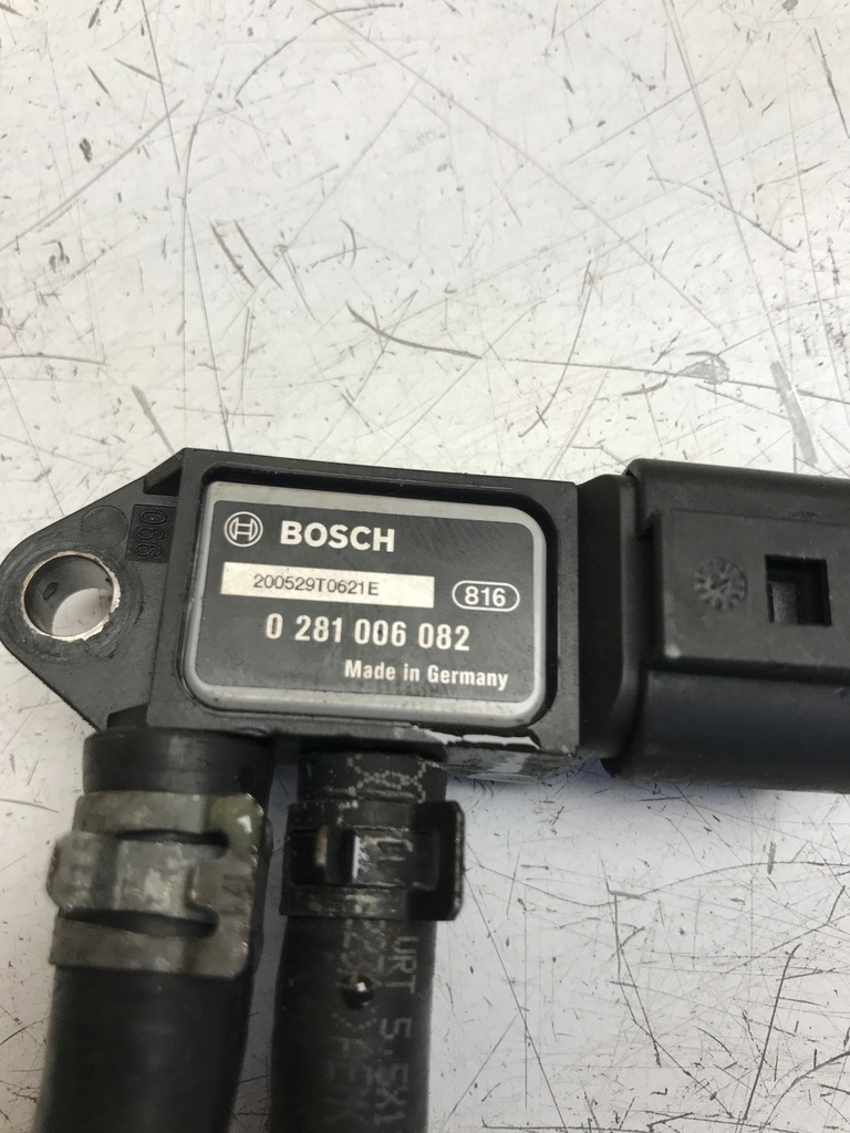 ABGASDRUCKSENSOR VW SKODA AUDI 0281006082 Product image