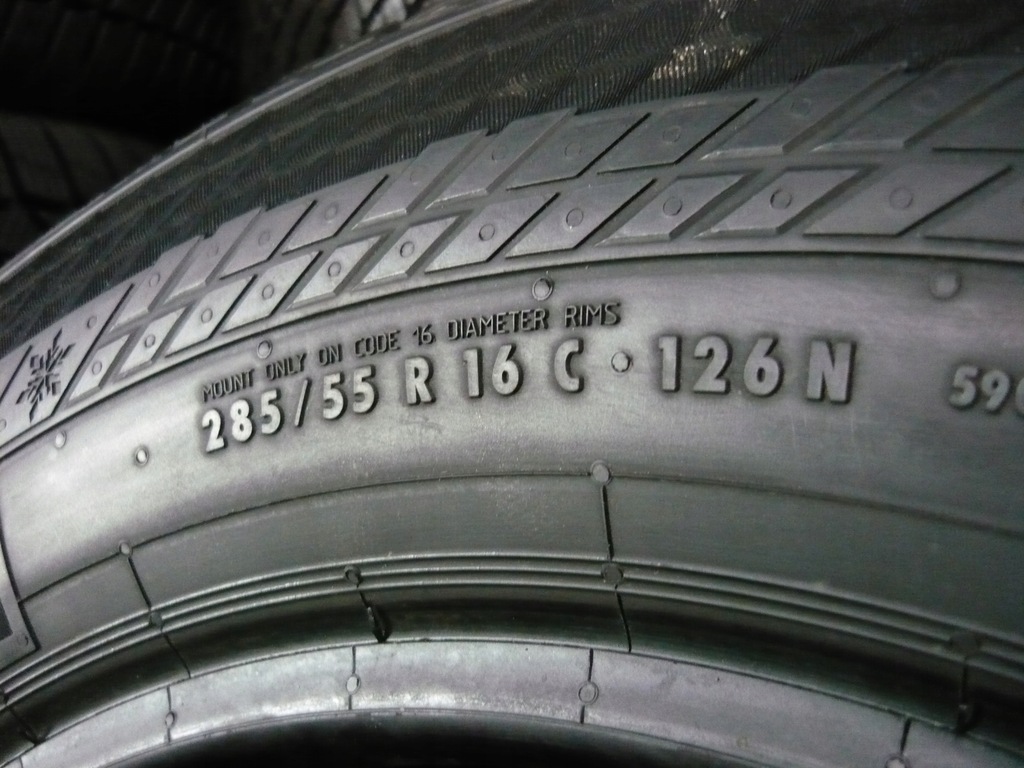 CONTINENTAL VanContact4Season 285/55R16C 2St Product image