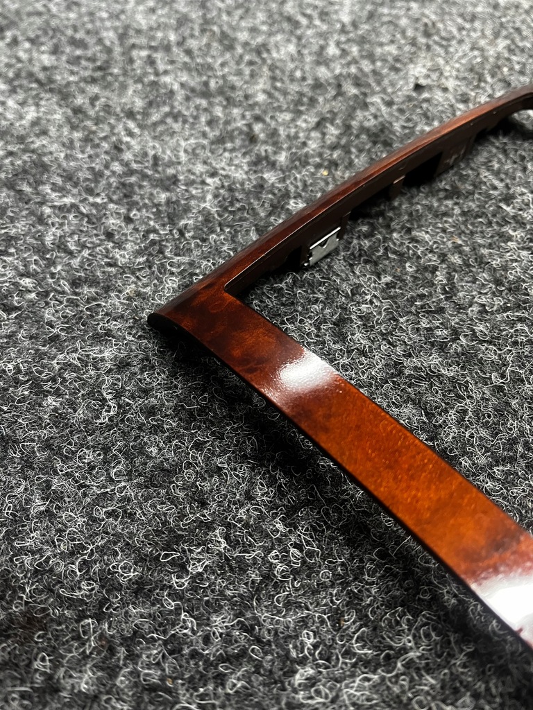 Centor -Rahmen, Zentralkonsole, Holz VW TOUAREG 7L686337E Product image