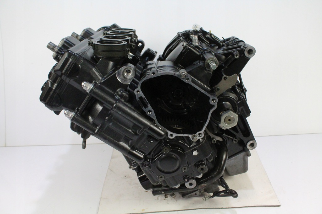 Yamaha YZF R1 RN12 04–06 Motorgarantie Product image