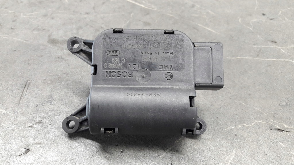 0132801305 Audi A4 B6 Luftblumenheizungsmotor Product image
