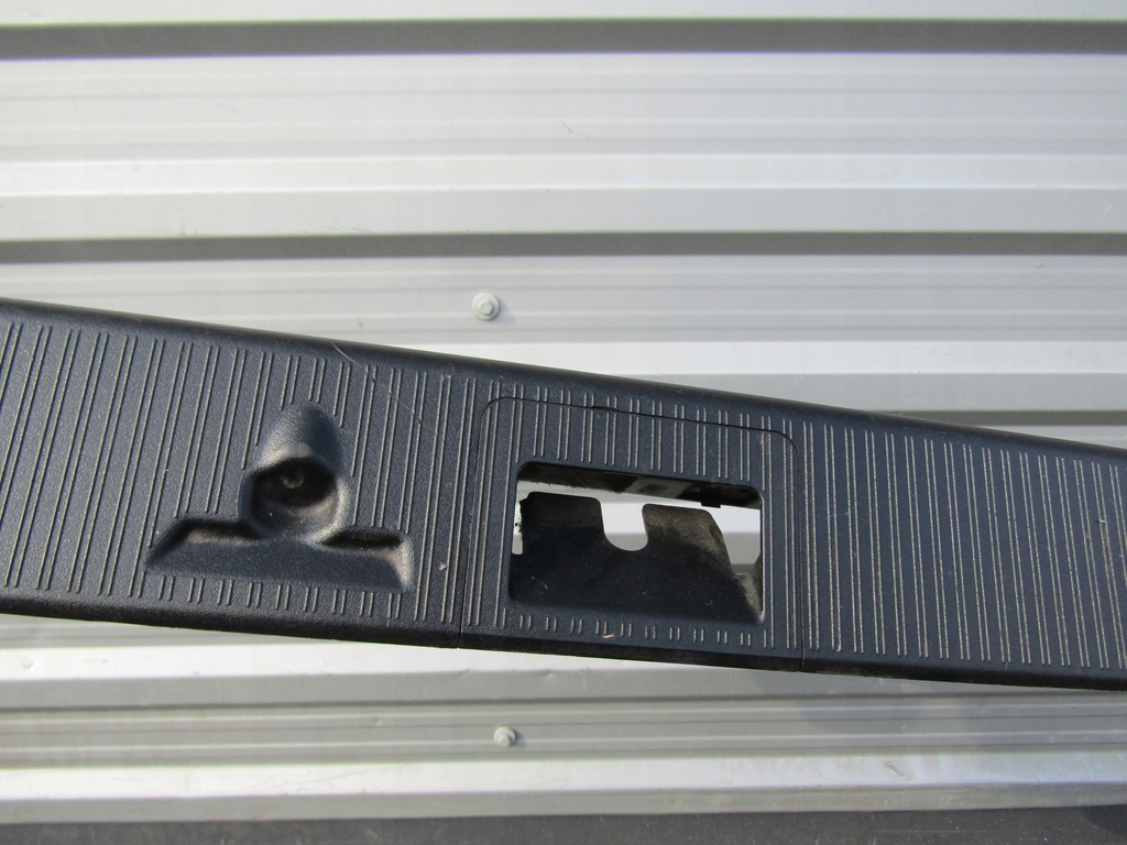 2 MERCEDES W202 COMBI HINTERE KOFFERRAUMABDECKUNG IM KOFFERRAUM Product image