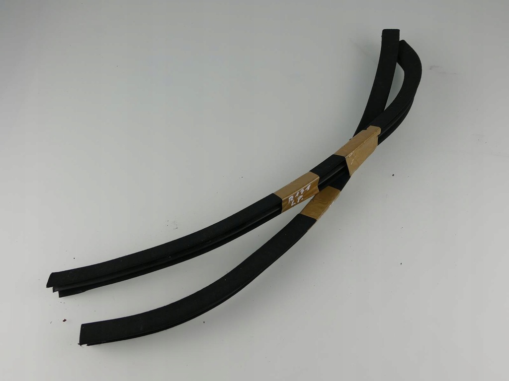 MERCEDES SLK R171 DICHTUNG LINKS HINTEN Product image