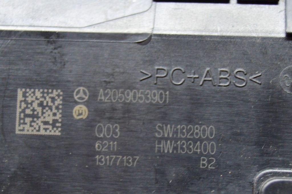 Mercedes-Benz C W205 Radio CD Multimedia NAVI-Bedienfeld A2059053901 Product image