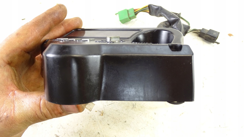 Honda Magna V45 Sabre 750C 750 C Konsole, Kontrollleuchten, Zähler Product image
