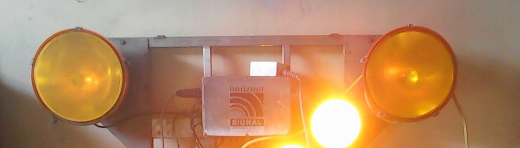 Warnleuchten, SIGNALE, STRAßENARBEITEN Product image