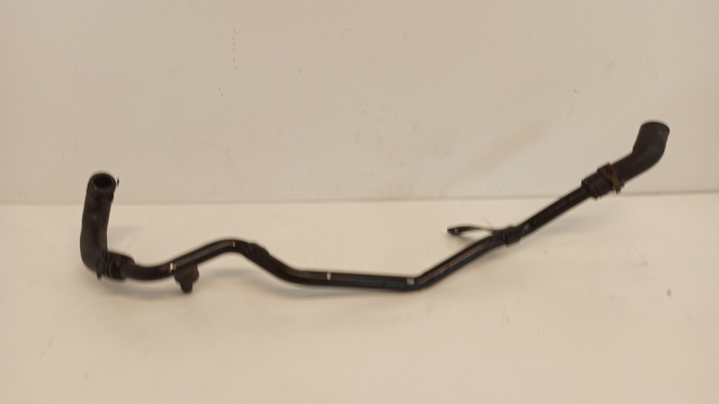 AUDI A4 B8 A5 8T WASSERROHR 2.0 03L121157 Product image