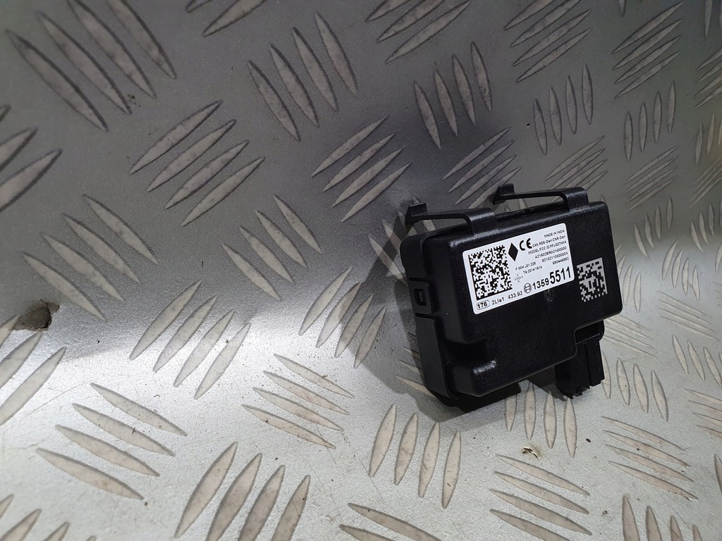 ASTRA K INSIGNIA B LOCK CONTROLLER MODUL 13595511 Product image