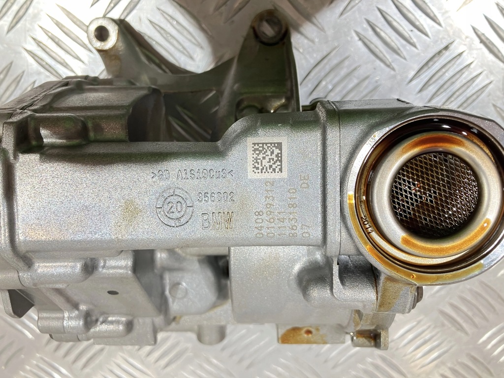 ÖLPUMPE BMW F44 1,5 und B38 8631810 Product image