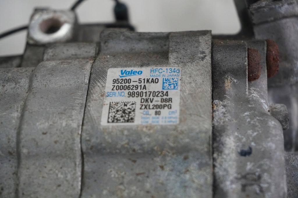 Suzuki Spritz- und Klimakompressor 95200-51KA0 Product image