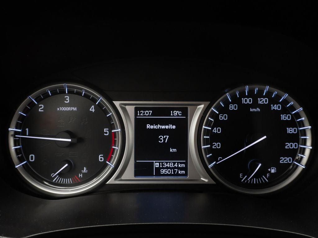 Suzuki Vitara III 15-dekoratives Kotflügelstreifen links vorne Product image