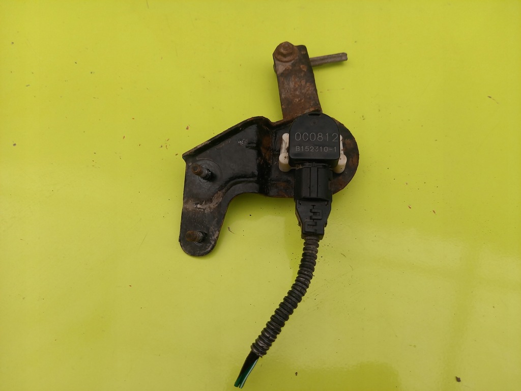 XENON-NIVEAUSENSOR HINTEN SUBARU LEGACY V 10 Product image