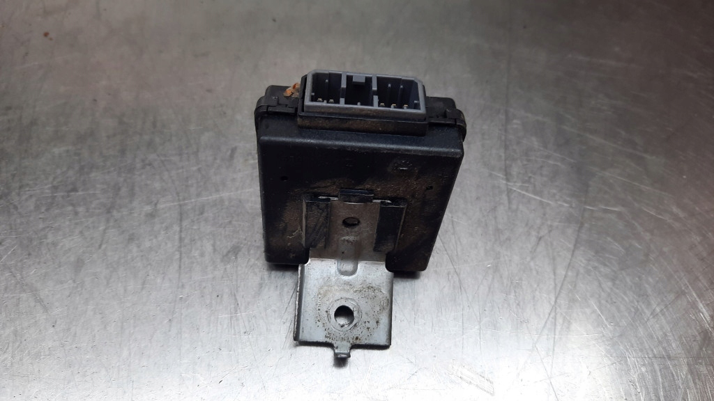 MAZDA 626 Wegfahrsperrenmodul LC62675G2 Product image