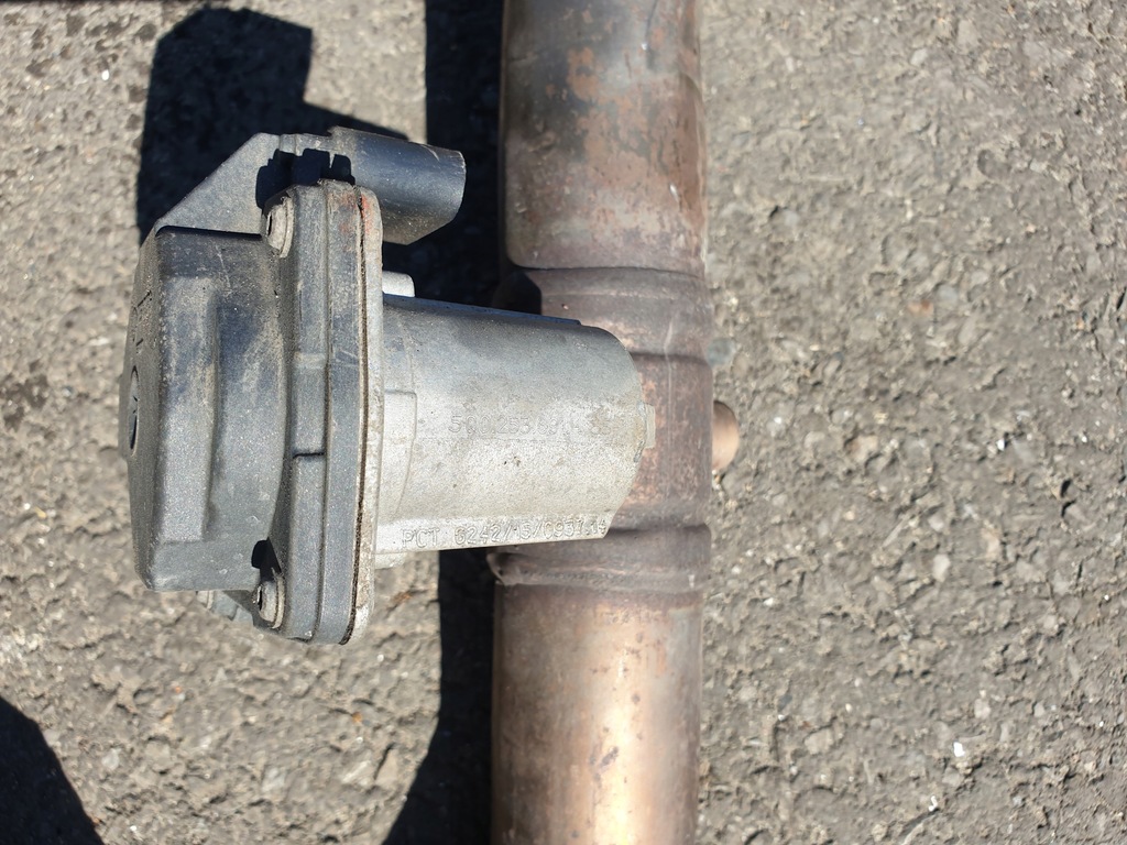 AUSPUFFROHR, BESCHICHTETE DROSSELKLAPPEN VW PASSAT B8 Product image