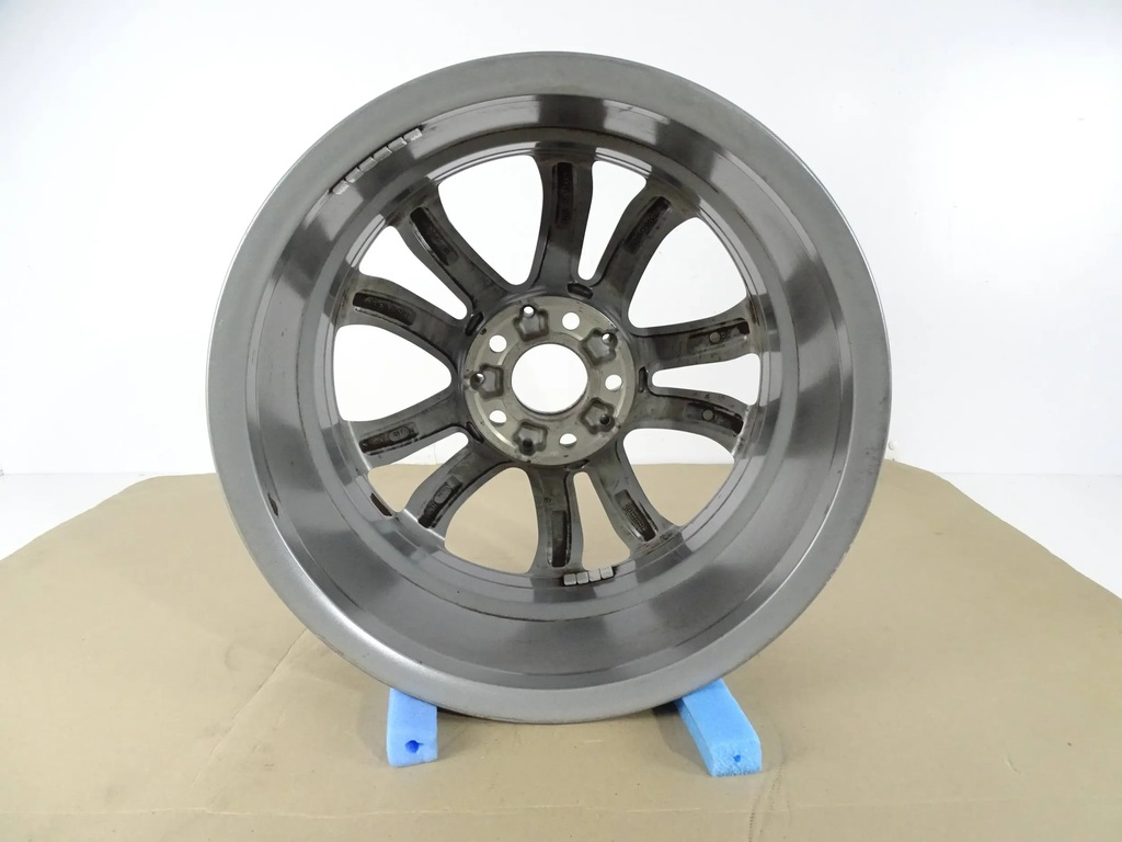 FELGE Mercedes A205 W205 7J x 17 H2 ET48.5 A2054010200 Product image