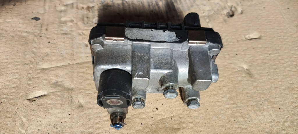 Mercedes-Benz R W251 2010 Drucksensoren Product image