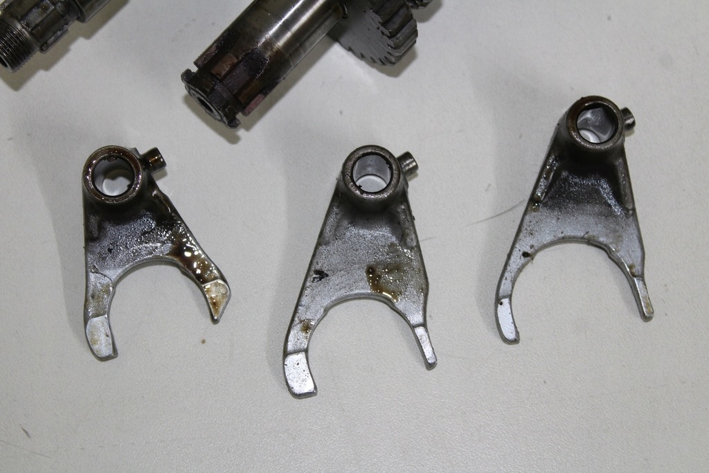 2 Yamaha SR 125 Getriebe, Führung, Führungen Product image
