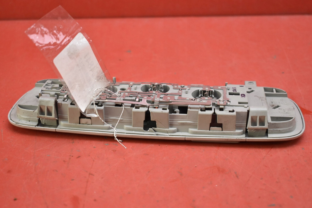 HINTERE INNENLEUCHTE 3C0947291E VW PASSAT B7 10-15 Product image