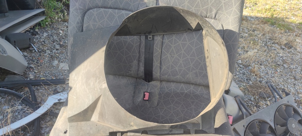 Lüfterabdeckung Mercedes W210 2.3 A2105051455 Product image