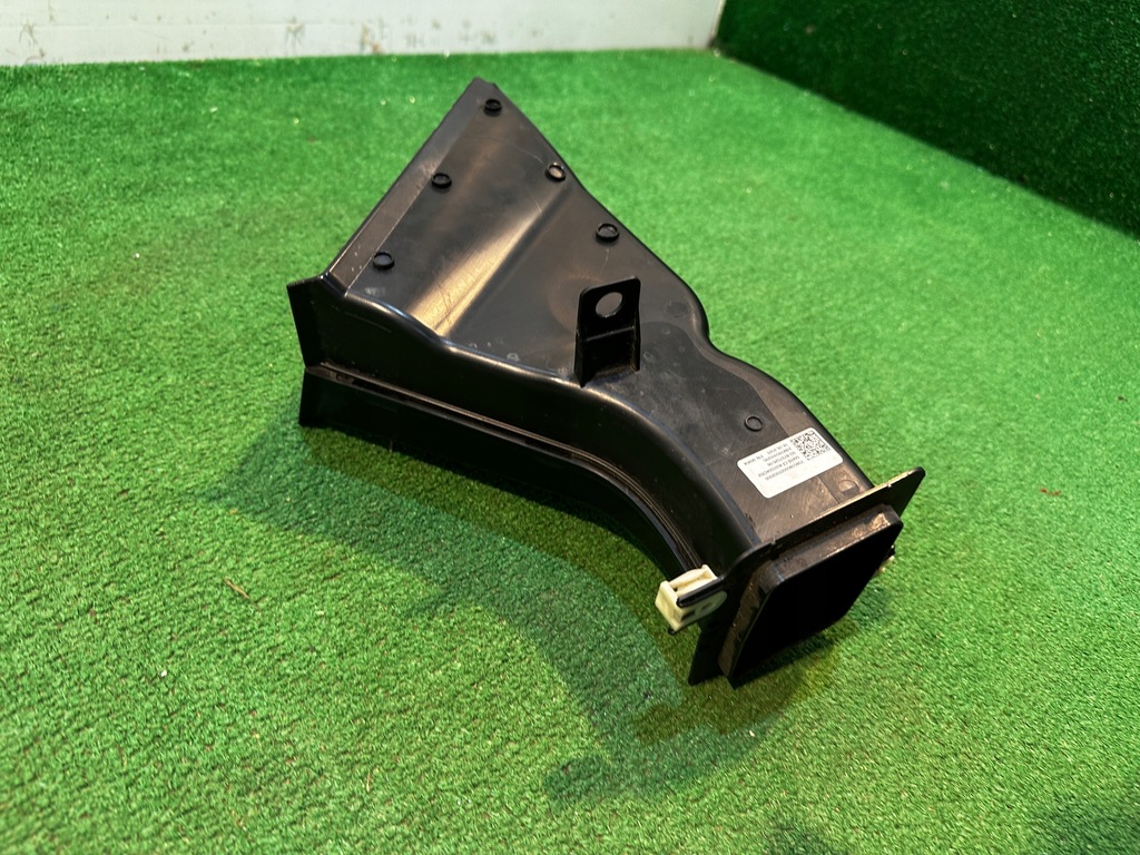 BMW IX I20 BREMSLUFTKANAL RECHTE SCHEIBENKÜHLEINLASS 8737026 Product image