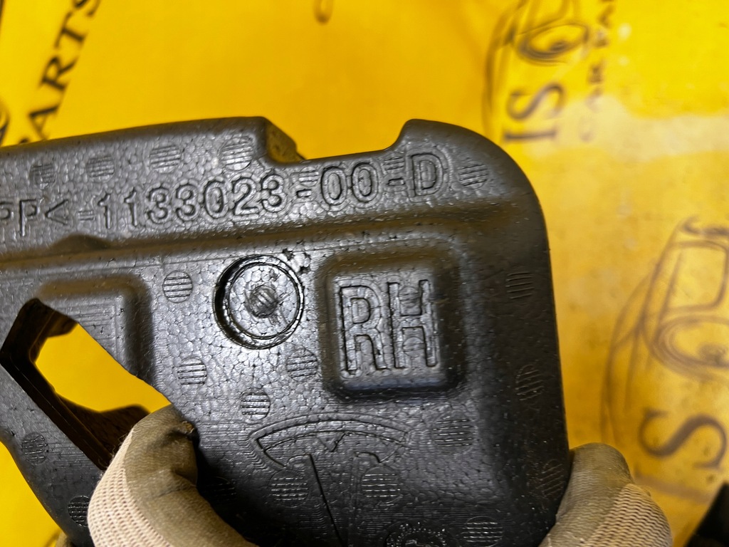 ABDECKUNG AUS SCHAUMSTOFF STYROFOAM BATTERIEWÜRFEL RECHTS TESLA MODEL 3 PRE-LIFT Product image