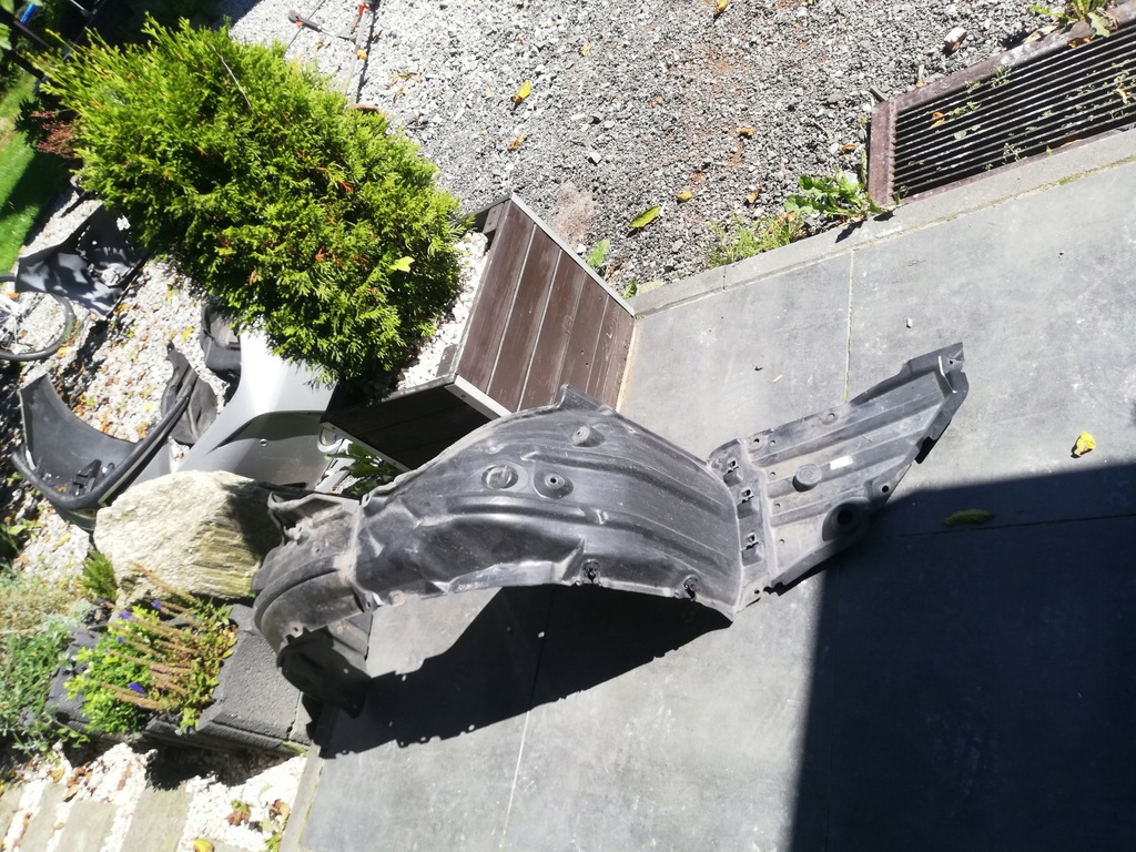 Corolla E21 Radkasten rechts vorne 18-22 53875-02720 Product image