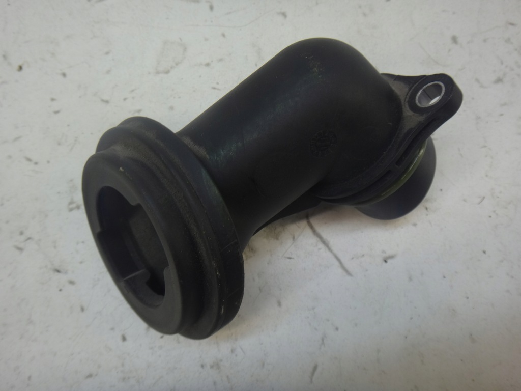Öleinfüllstutzen BMW F07 F10 F11 F12 F06 F01 F02 F70 N63N Product image