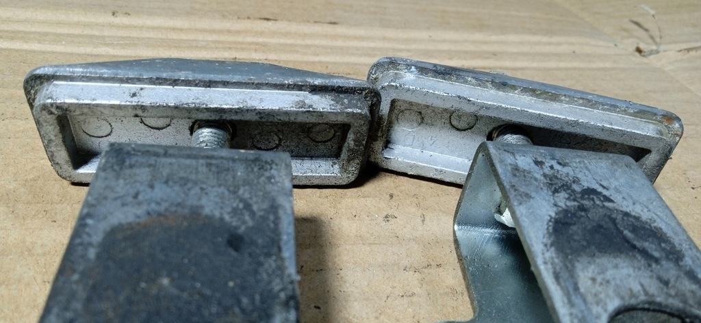 Suzuki GSF 600 1200 Bandit Spanner Kettenspannung Hinterrad Product image
