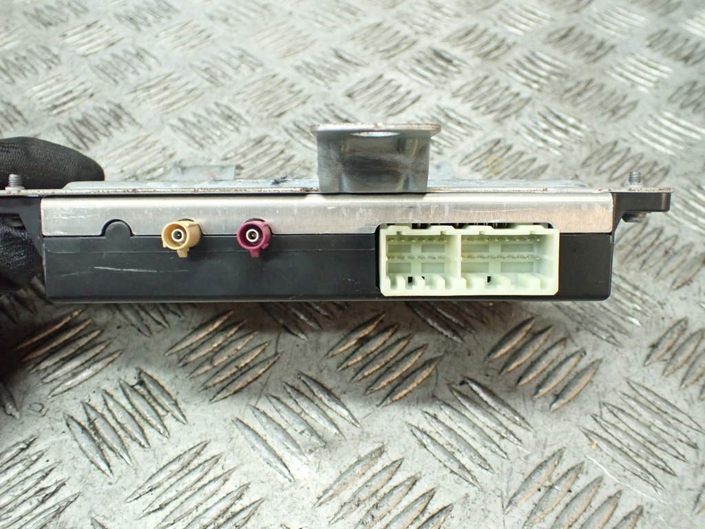 Telematik-TCU-Modul Ford Explorer 2020- Product image