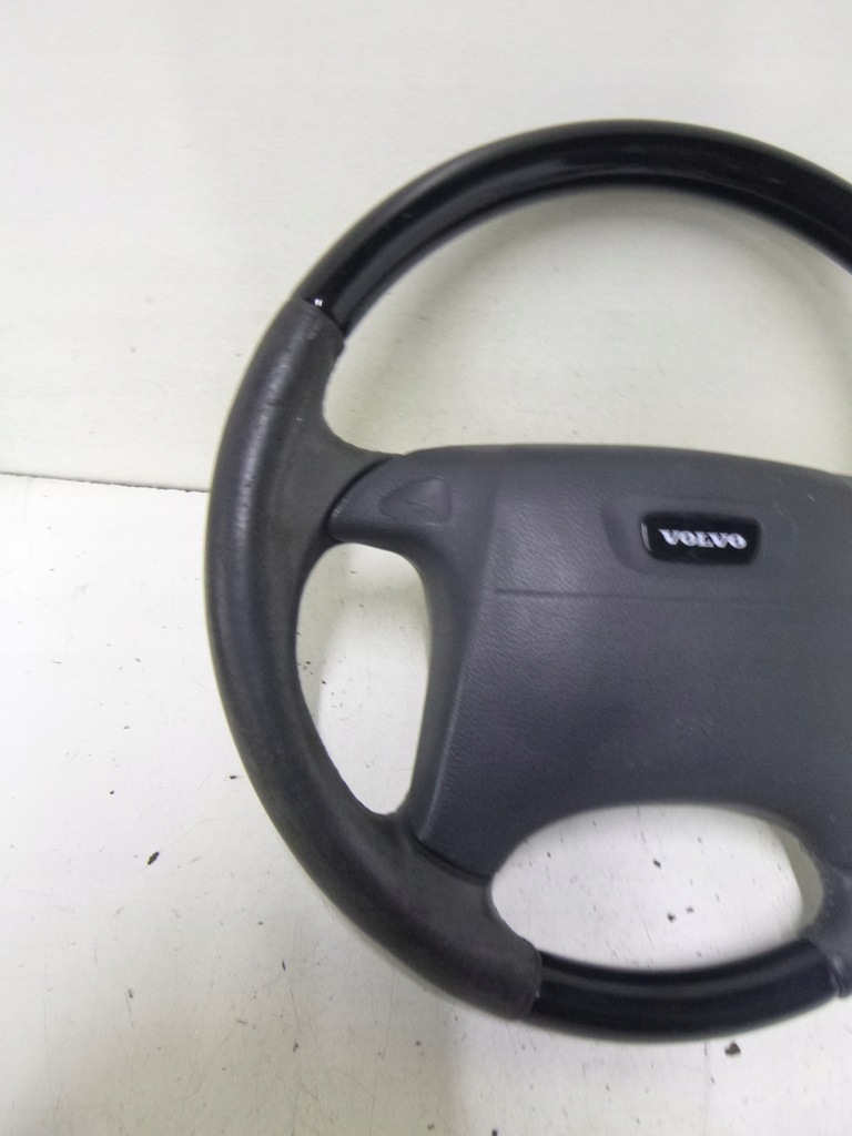 Lenkrad + Airbag Volvo V40 Lift 2.0 02 HOLZ Product image