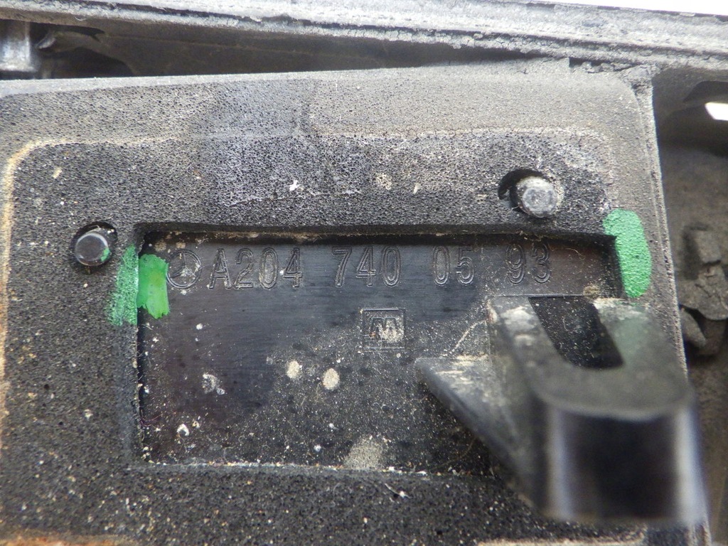 BLEND STRIP CHROM KLAPPE MERCEDES W204 2047400593 Product image