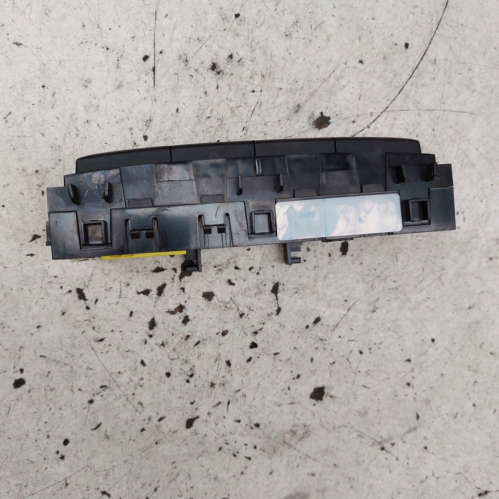 CITROEN C3 II KLIMAANLAGE AIR PANEL 400018001 Product image