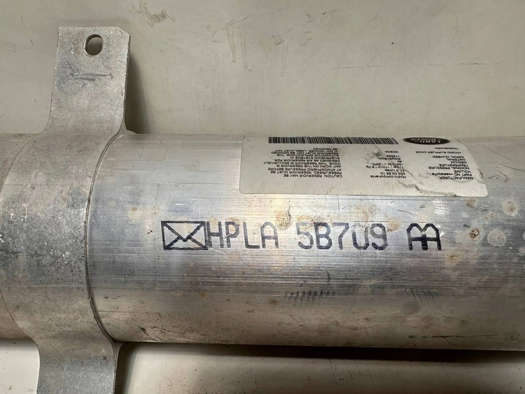 LUFTTANK RANGE ROVER L494 LAND DISCOVERY 5 L462 HPLA-5B709-AA Product image