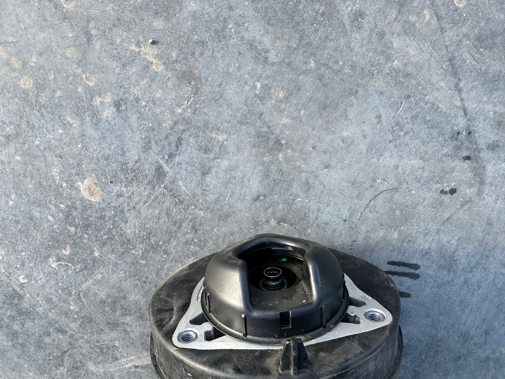 STOSSDÄMPFER LINKS VORNE AUDI A6 C8 4K0616039H Product image