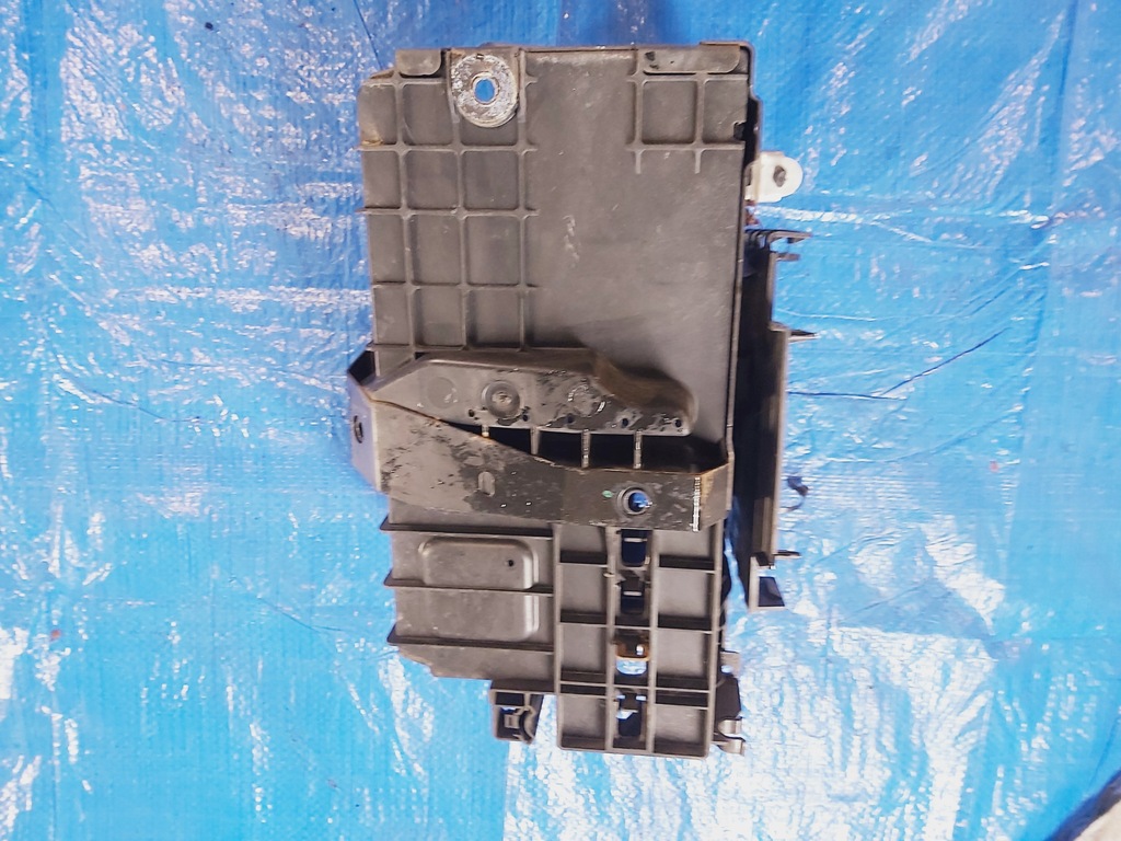 OPEL-PARTS Zafira C Astra J Batterieuntergehäuse 13354420 Product image
