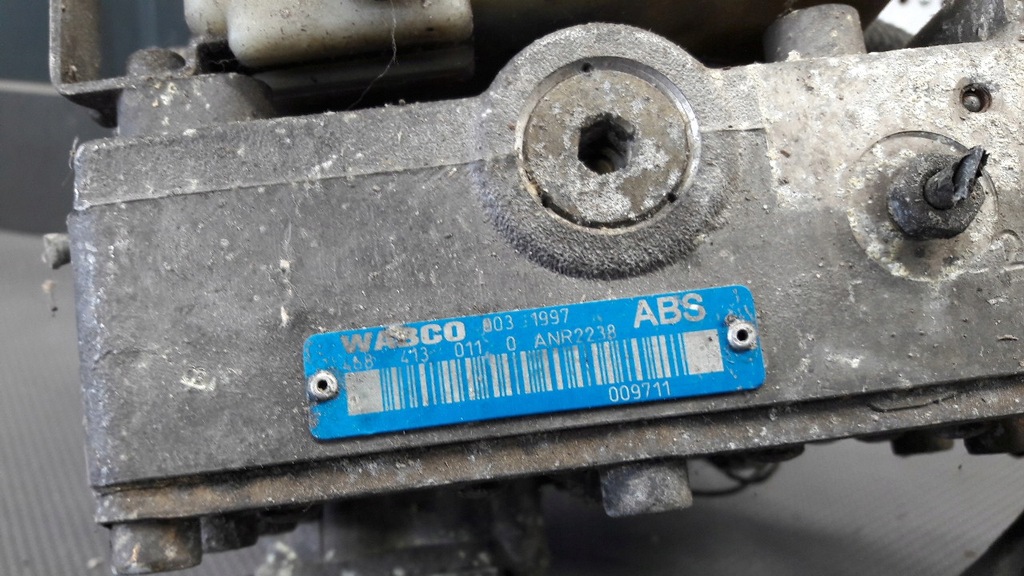 4684130110 Hauptbremszylinder Land Rover Range II 4.6 Product image