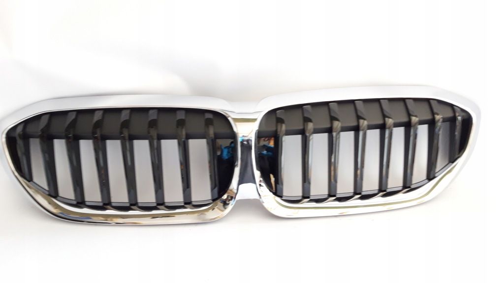 GRILL GUM BMW G20 G21 7449428-17 PERFEKTER ZUSTAND Product image