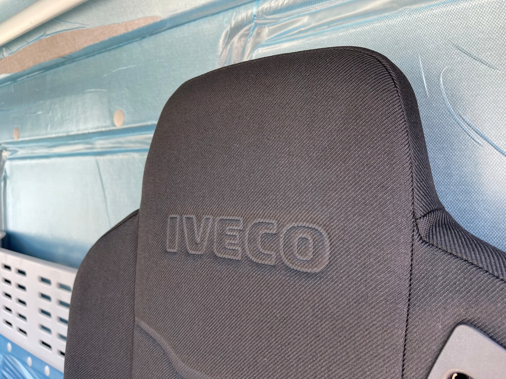 IVECO EUROCARGO MLC 75, 120.150 TAGE KABINE HOHER STOßSTANGE Product image