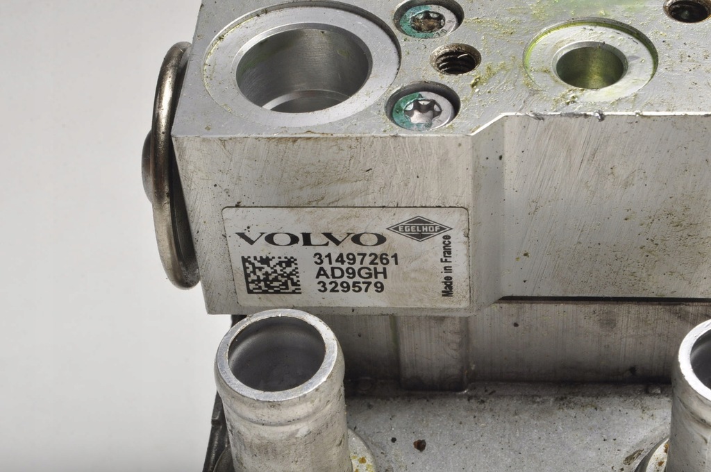 VOLVO XC60 II KLIMAANLAGEWÄRMETAUSCHER 31469762 31497261 Product image