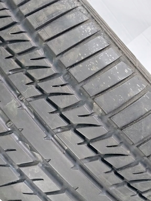 K2033 Kumho Reifen 255/50ZR19 103W Sommer 1 Stk Product image