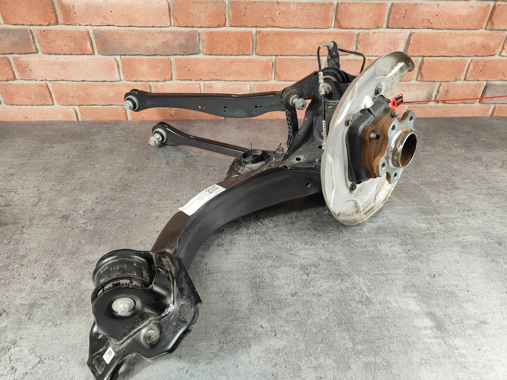 BMW X1 U11 X2 U12 SDRIVE STREPLE + MALLER LINKS HINTEN HINTER 8855201 Product image