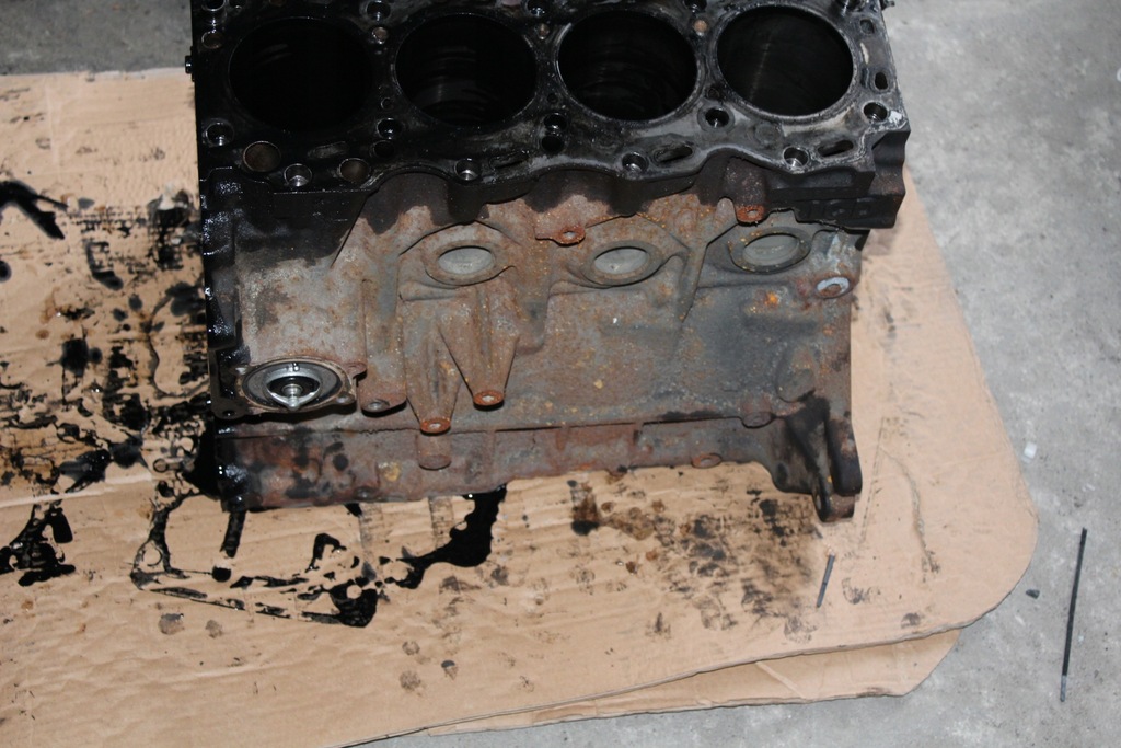 RAV4 II 2.0 D4D MOTORBLOCK Product image