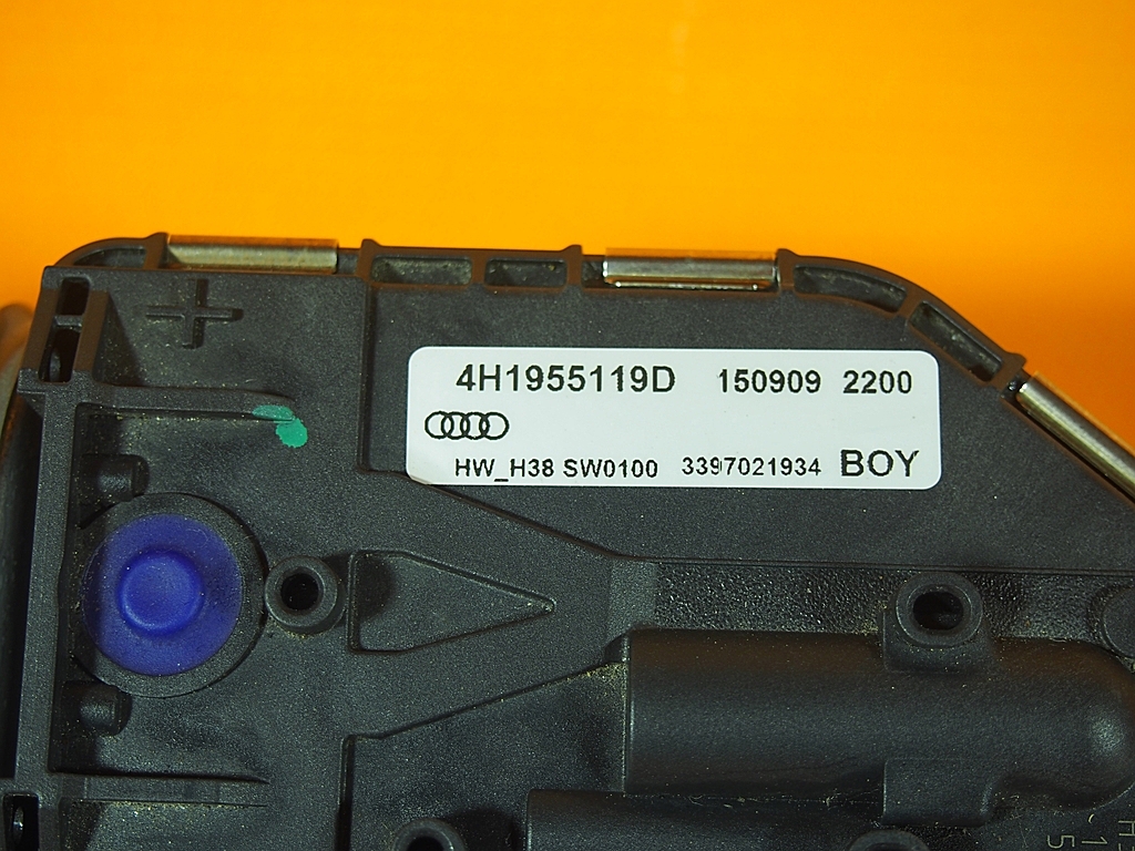 Audi A8 4H Wischermechanismus Motor 4h1955023f Product image