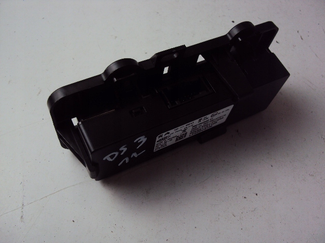 STEUERMODUL CITROEN DS3 2011- Product image