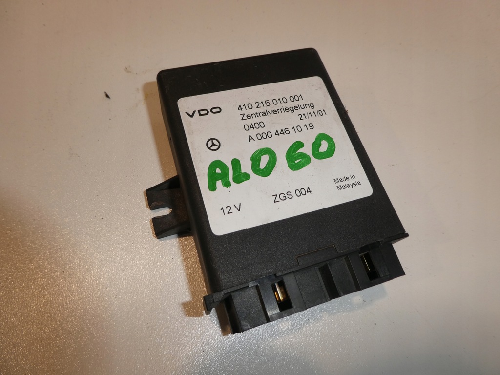 MERCEDES W906 Zentralverriegelungsmodul 0004461019 Product image