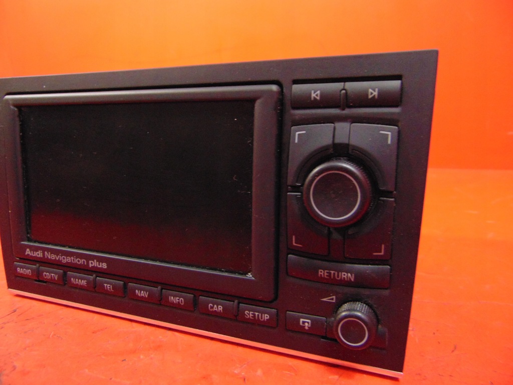 AUDI A4 B7 8E 8E2 B6 RADIO NAVIGATION 8E0035192D Product image